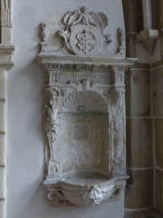 renesansowy lawaterz z kościoła Św. Ducha, obecnie w kruchcie kościoła Św. Krzyża