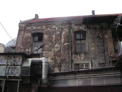 fragment dawnego prezbiterium kościoła św. Jadwigi, ściana północna