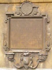 epitafium profesora i kanonika Stanisława Czaplica (zm. 1648), pierwotnie w południowej nawie kościoła Wszystkich Świętych, obecnie na ścianie klasztoru karmelitów na Piasku, przy furcie